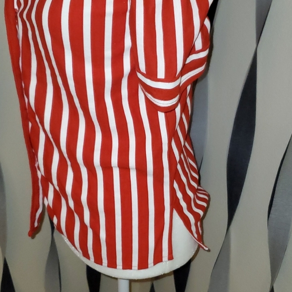 Button Down, Quarter sleeve Shirt - Picture 3 of 5